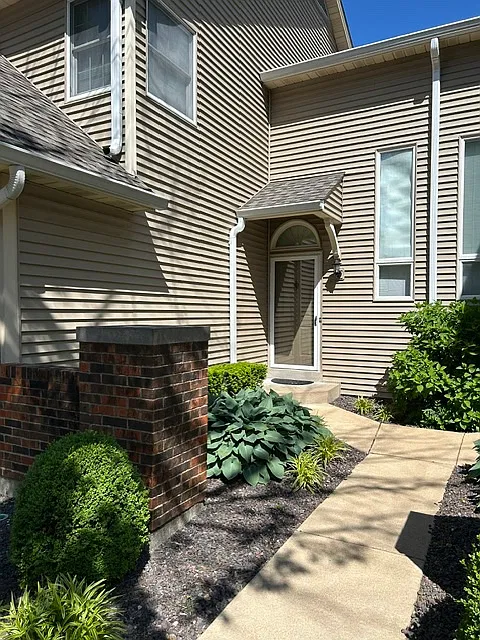 16252 Lea Oak Ct — Photo 2