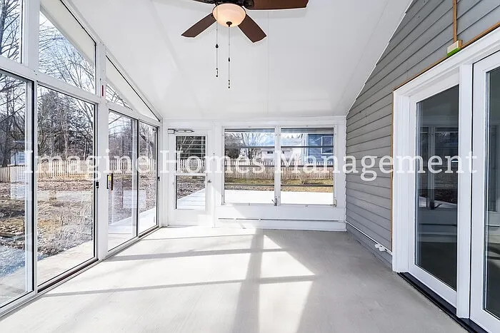 9200 Whitewood Rd — Photo 9