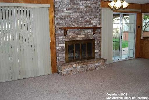 4th image of 5918 ROYAL POINT DR