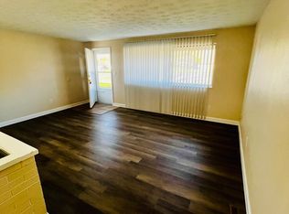 2090 W Stroop Rd, Dayton, OH 45439