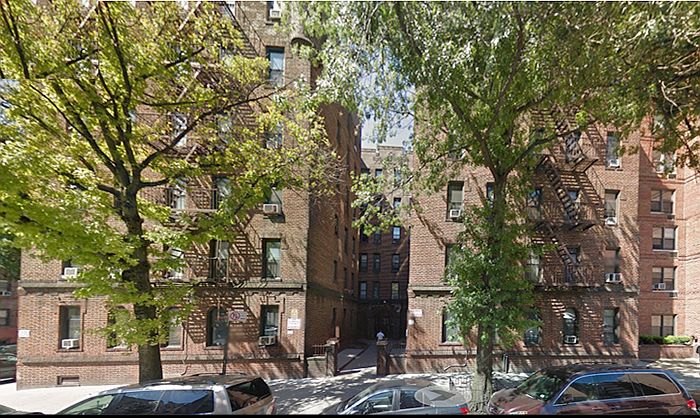 1st image of 13301 Sanford Ave APT 3E