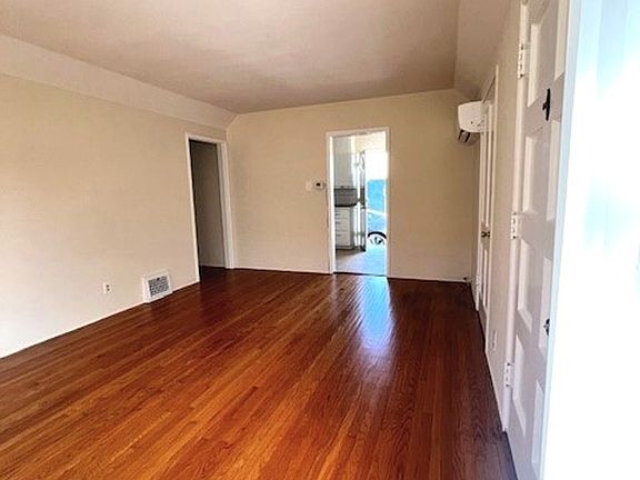 5th image of 800 N Adams St APT 800B