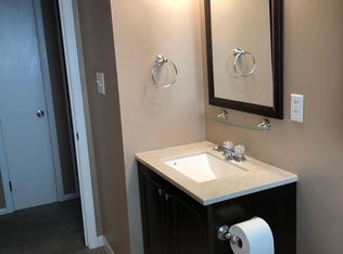 2860 S Kenyon Dr, Indianapolis, IN 46203