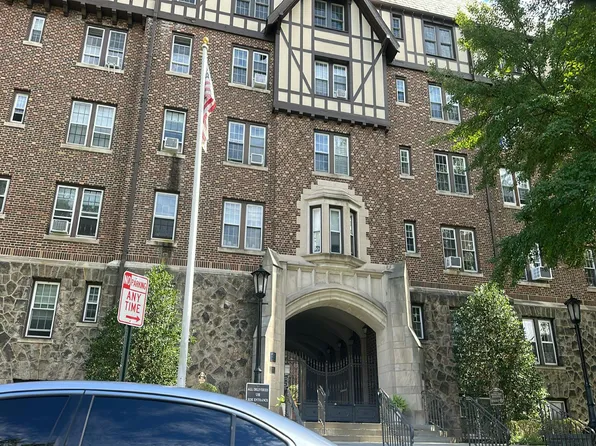 275 Engle St Condo Ba 2, Englewood, NJ 07631