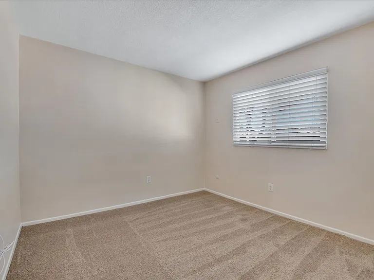 Kenora Terrace Apartments - Spring Valley, CA — Photo 14