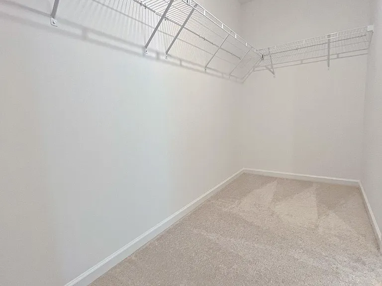 366 Golden Eagle Pkwy — Photo 21