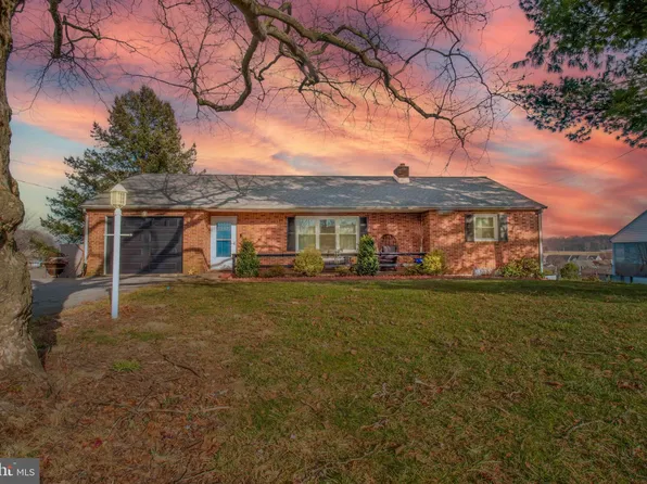 6879 Susquehanna Trl S, York, PA 17403