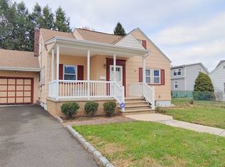312 Birchwood Rd, Linden, NJ 07036