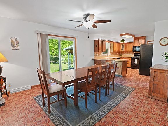 4th image of 248 S Stuart ROAD