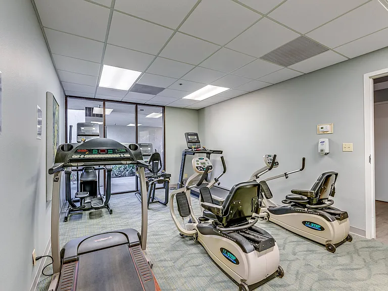 Legacy Hills at Poway 55+ — Photo 36