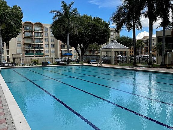 4th image of 9350 Fontainebleau Blvd APT 214