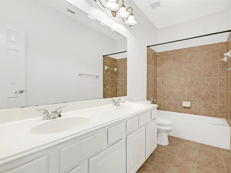 19227 Countryhills Ct — Photo 27
