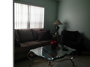 5738 NW 48th Dr, Pompano Beach, FL 33067