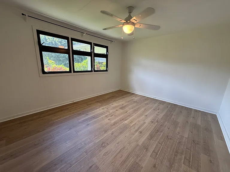 35 Country Club Rd — Photo 12