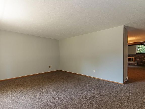 5th image of 5958 Galaxie Dr