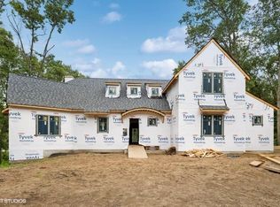 52306 E Arnold Dr, New Buffalo, MI 49117