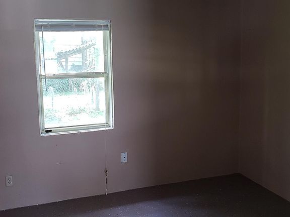 4th image of 2207 W Lanier St