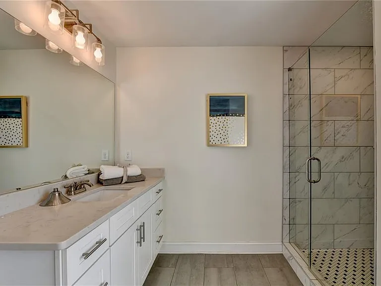 45 Sudderth St — Photo 24