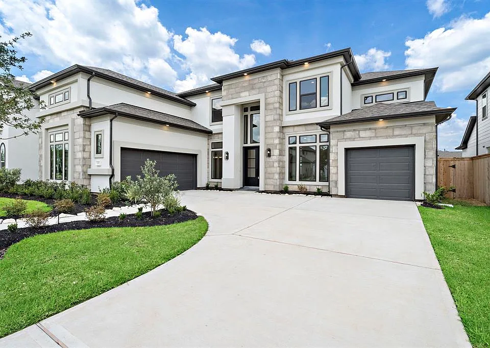 1007 Oakwood Trl #10007