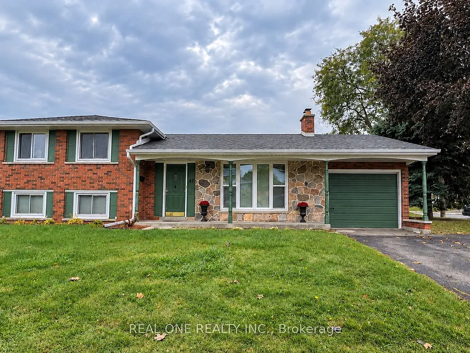 41 Marlowe Dr #UPPER