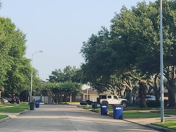5th image of 1730 Oak Meadow Dr