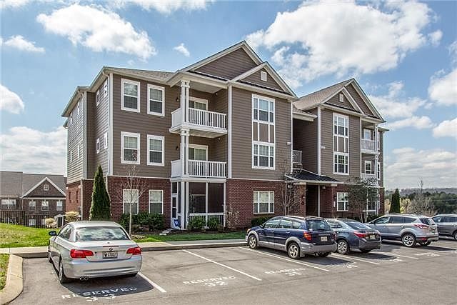 1st image of 8121 Lenox Creekside Dr