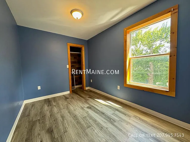 114 Bridge St #3 — Photo 8
