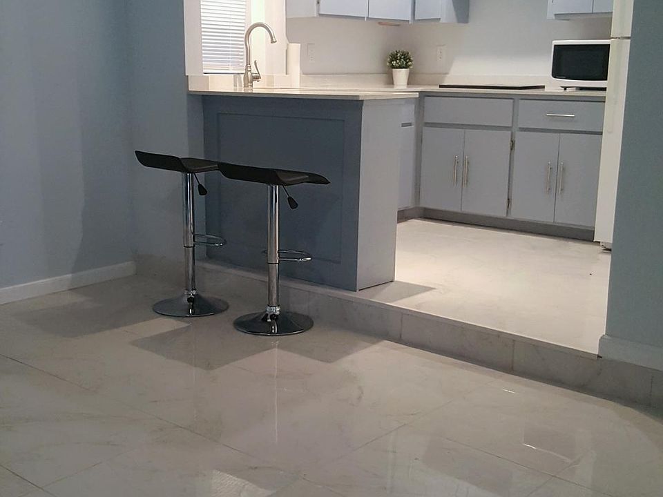 1st image of 509 San Antonio Ave #12