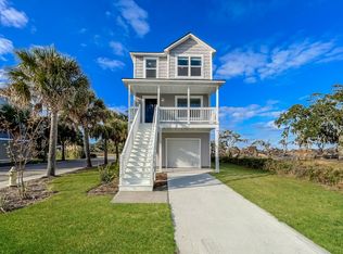2 Island Breeze Ln, Beaufort, SC 29907
