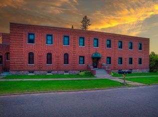 225 N Pioneer Ave - 3, Negaunee, MI 49866