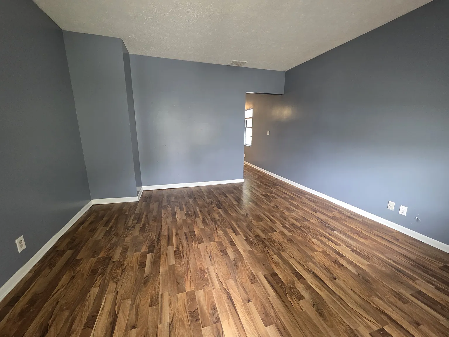 59 N 5th Ave — Photo 3