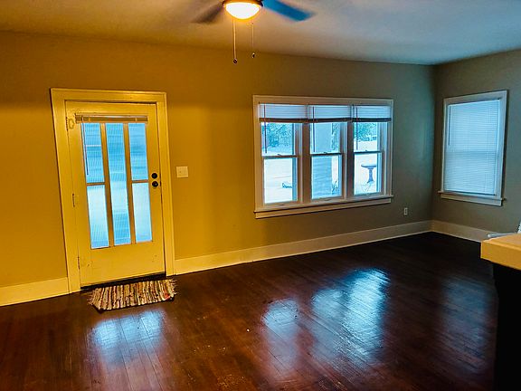 4th image of 2051 E 12th Pl