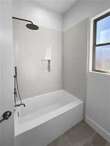 285 Lourdes Ln — Photo 12
