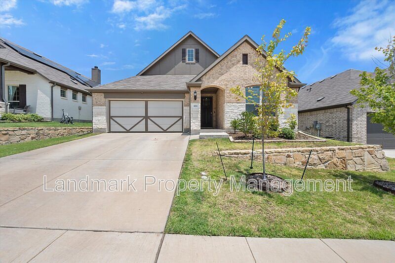 1st image of 424 Pheasant Hill Ln