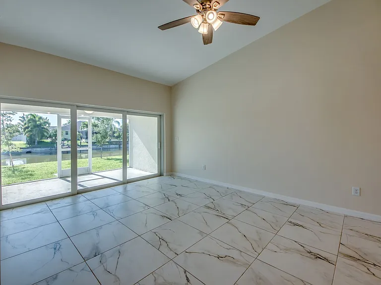 3419-3421 SW 15th Pl — Photo 30