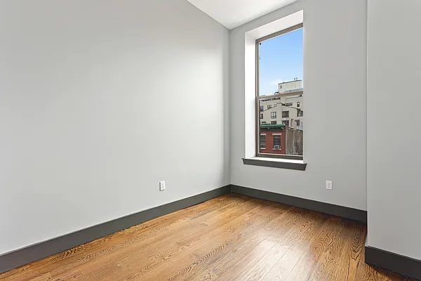 Rented by Douglas Elliman | media 22