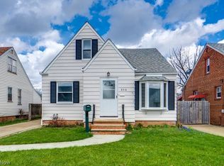 8514 Deerfield Dr, Parma, OH
