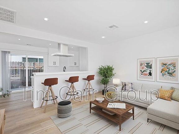 5th image of 243 E 20th St APT C