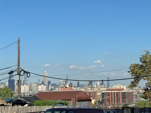 76 Beacon Avenue image 31 of 34