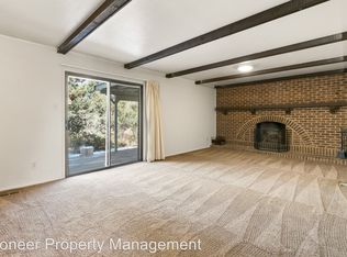 2110 S Coors Cir, Lakewood, CO 80228