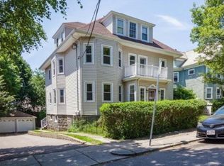 40 Manthorne Rd #2, Boston, MA 02132