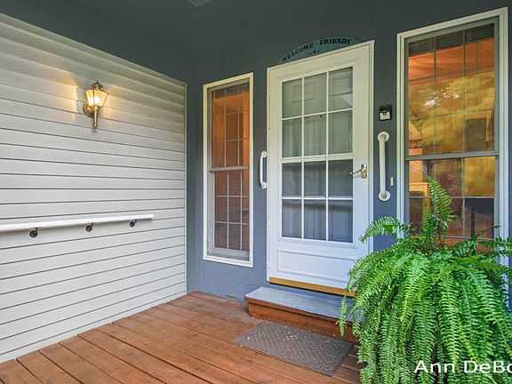 3rd image of 3725 Portman Ln SE #167