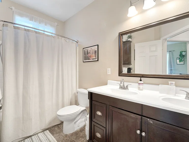580 Haven Way — Photo 14