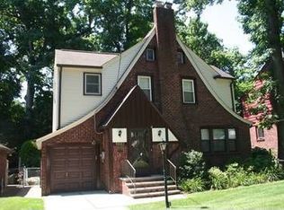 1097 Emerson Ave, Teaneck, NJ 07666