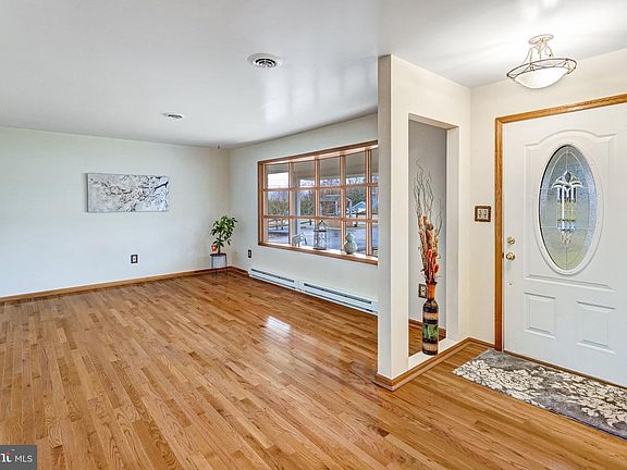 4th image of 9808 Evans Ford Rd