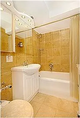 Sold by R New York | media 1