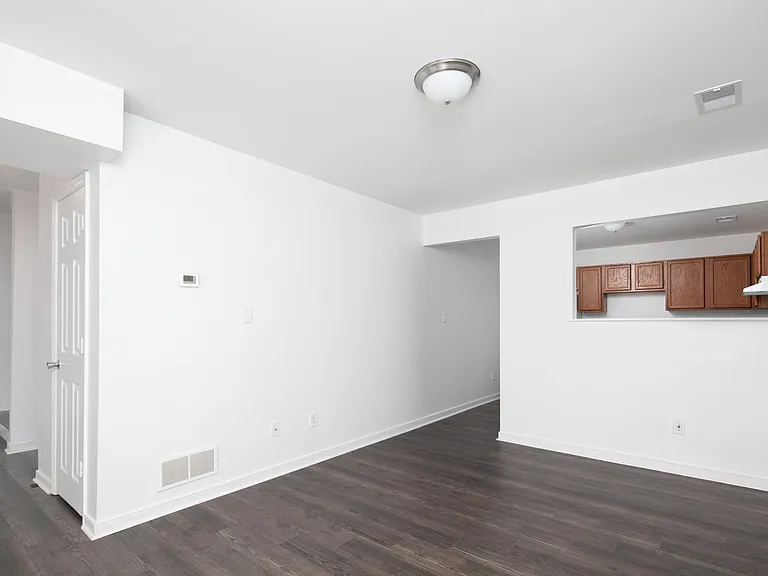 408 Dallas Ave #A — Photo 8