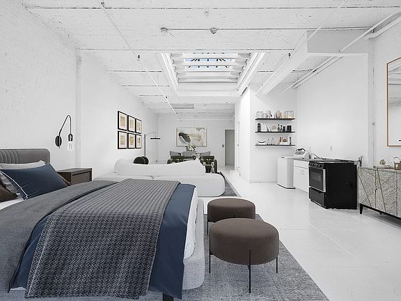 4th image of 262 Mott St APT 5SR