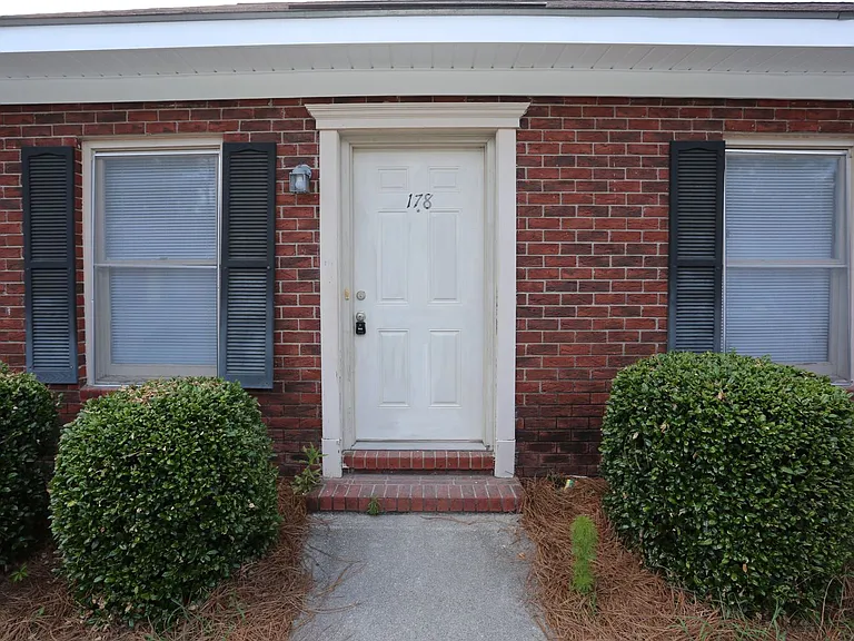 140 Lanier Dr #178 — Photo 1