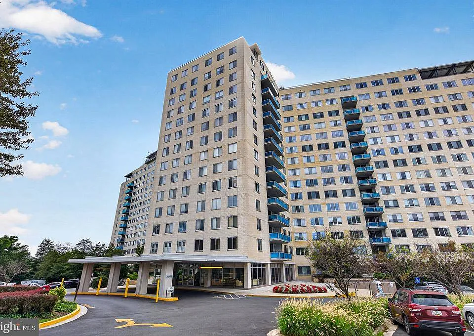 10500 Rockville Pike #318